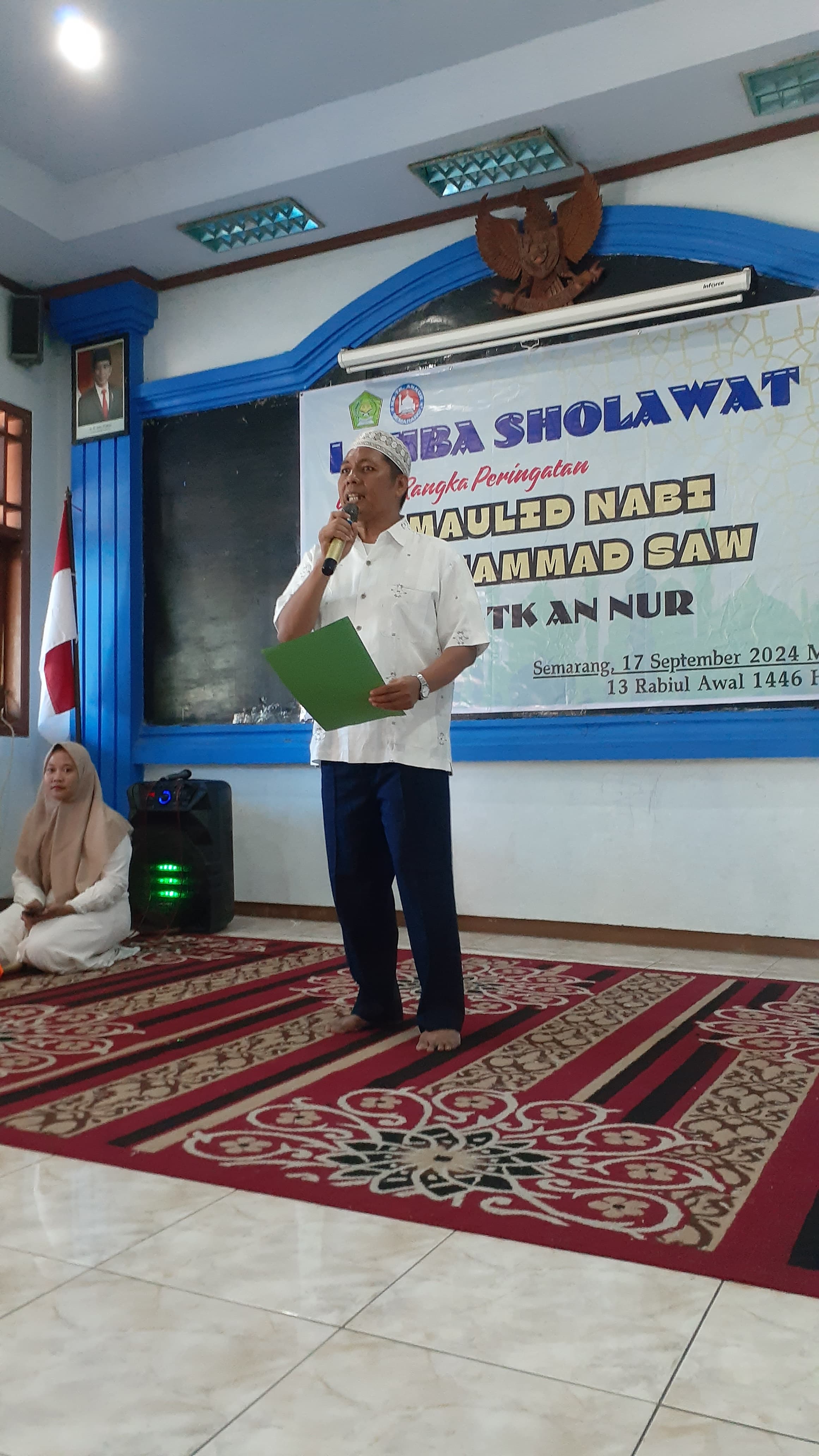 Sambutan oleh Pak Eko sebagai juri lomba sholawat